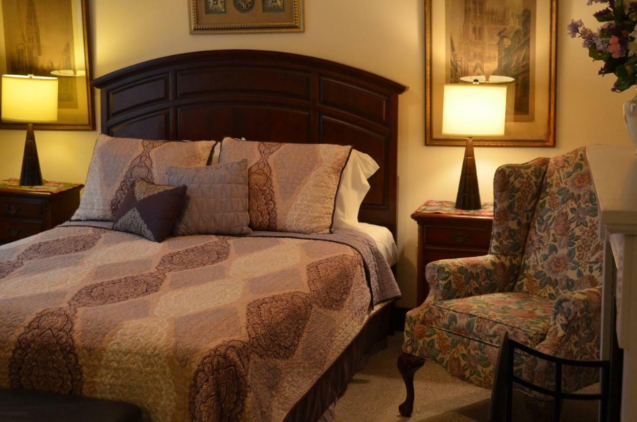 The Bavarian Manor Hotel Purling Extérieur photo